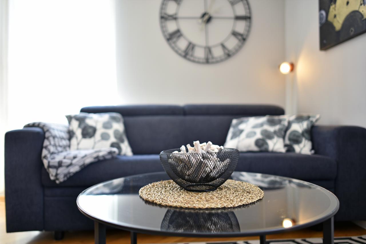 Old Clock Apartment Ζάγκρεμπ Εξωτερικό φωτογραφία