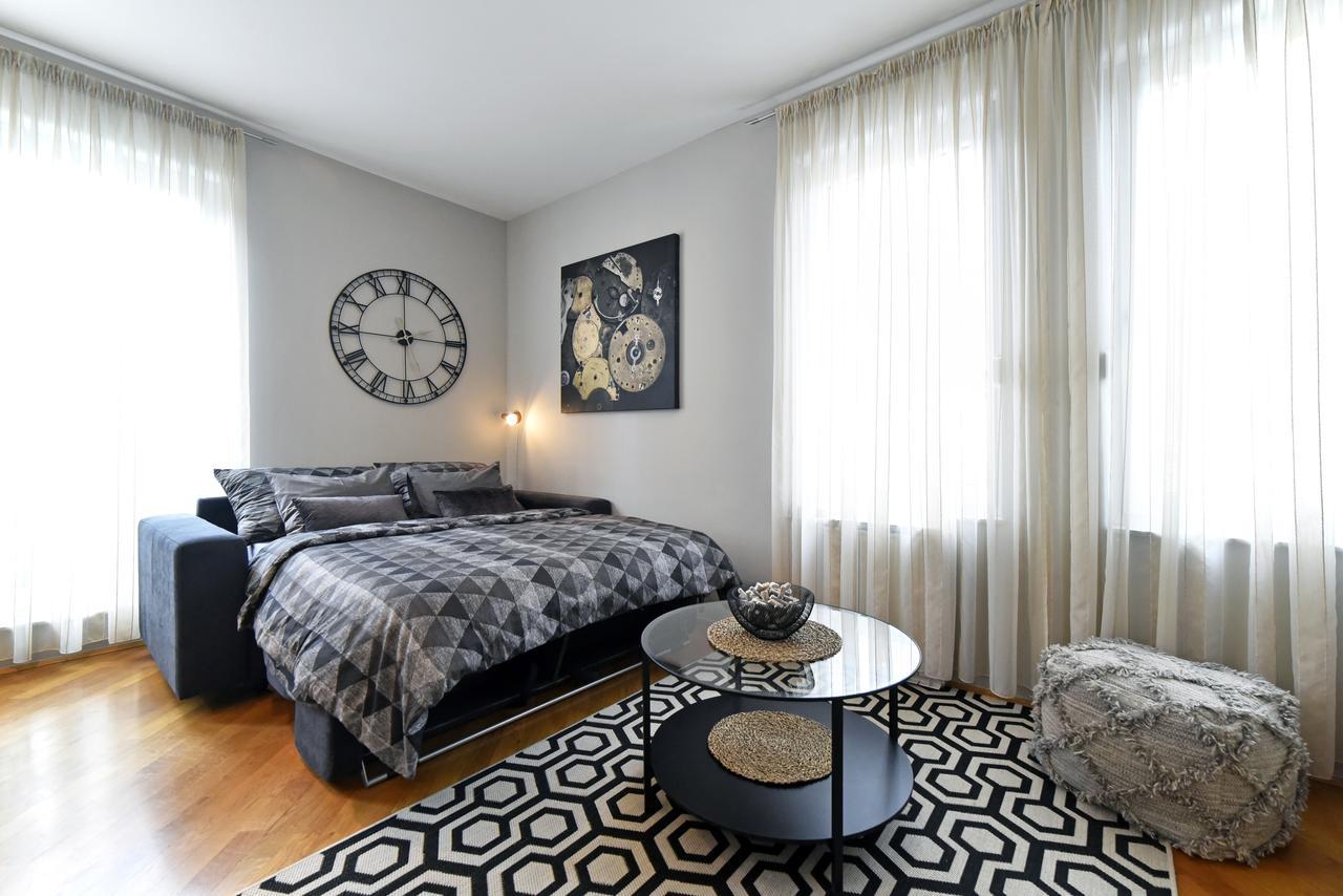 Old Clock Apartment Ζάγκρεμπ Εξωτερικό φωτογραφία
